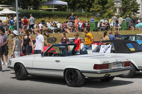 Mercedes-Benz 350 SL (1976) - Albisbütli Classics Cars & Bikes Juli 2025