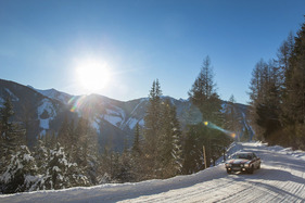 Mercedes-Benz 350 SLC (1972) – Planai-Classic 2024