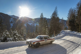 Mercedes-Benz 350 SLC (1972) – Planai-Classic 2024