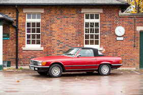 Mercedes-Benz 350SL Convertible (1976) - as lot 028 at the Bonhams MPH Bicester Heritage auction on March 20, 2021