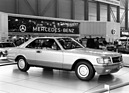 Mercedes-Benz 380 SEC (1982) - am Genfer Automobilsalon von 1982 - besonders sparsame V8-Motoren treiben die neuen Prestige-Coupés an