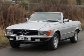 Mercedes-Benz 380 SL Convertible (1983) - angeboten als Lot 103 an der Bonhams Mercedes-Benz-Versteigerung in Stuttgart 2015 (1983)