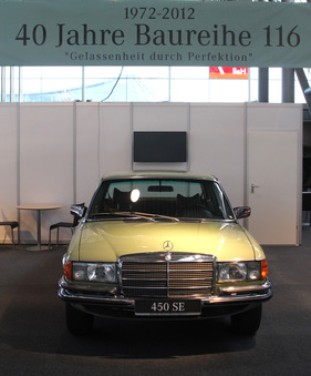 Mercedes-Benz 450 SE (1974) - 40 Jahre W116 werden hier gefeiert - an der Retro Classics Stuttgart 2012