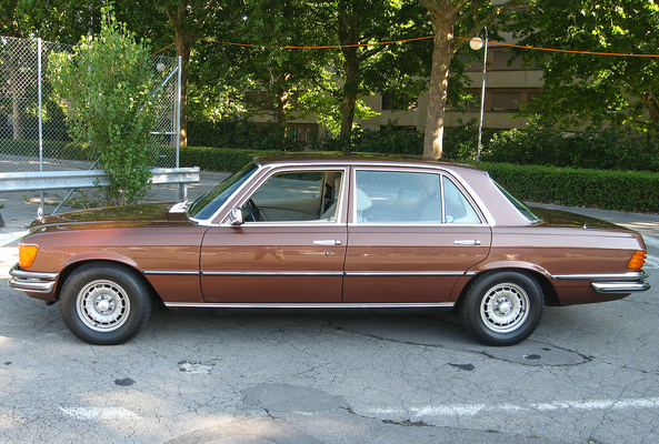 Mercedes Benz 450 SEL 6,9 (1976) - vorgesehen für die Versteigerung der Oldtimer Galerie in Toffen am 26. April 2014