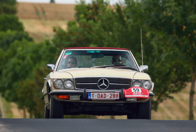 Mercedes-Benz 450 SL (1972) an der RAID Suisse-Paris 2016