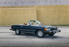 Mercedes-Benz 450 SL (1979) - als Lot 159 angeboten an der RM/Sotheby's Hershey Versteigerung vom 5./6. Oktober 2022