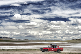 Mercedes Benz 450 SLC (1972) - eine Fahrt durch die Wolken - Rallye Peking-Paris 2013