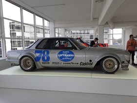Mercedes-Benz 450 SLC 5.0 AMG "Mampe" (1978) – gefahren von Hans Heyer und Clemens Schickentanz – im Museum PACE in Dortmund