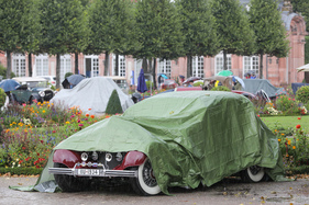 Mercedes-Benz 500 Cabriolet B (1934) - noch zugedeckt - 18. ASC-Classic-Gala Schwetzingen 2022