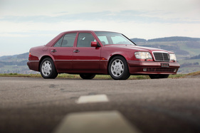 Mercedes-Benz 500 E (1992) - "Gentlemen Express"