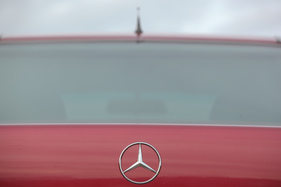 Mercedes-Benz 500 E (1992) - Stern auf dem Heck