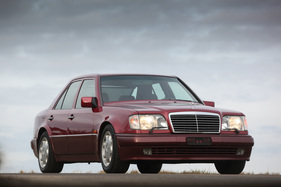 Mercedes-Benz 500 E - das Über-Taxi von Porsche