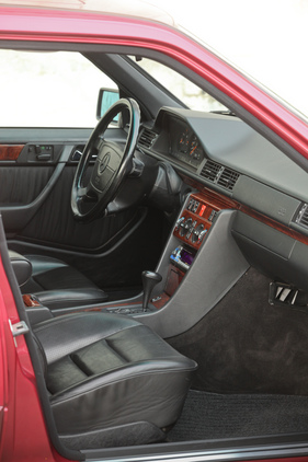 Mercedes-Benz 500 E (1992) - nur geringe Unterschiede zu den anderen 124-er-Modellen