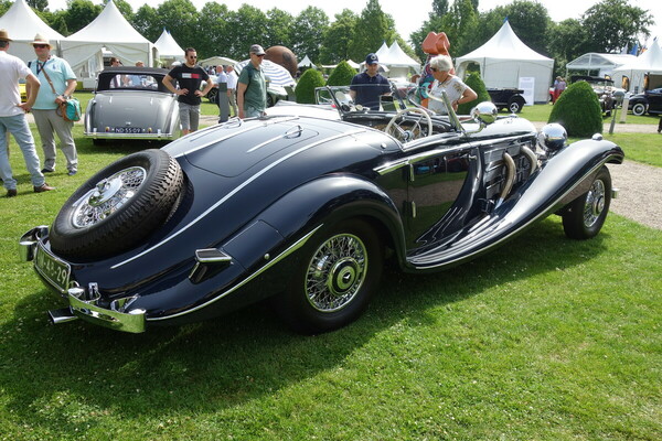 Mercedes-Benz 500 K Special Roadster (1936) in der Klasse "when coachwork becomes art" – Days of Elegance Château St. Gerlach 2022
