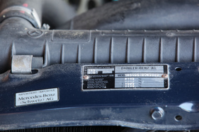 Mercedes-Benz 500 SE (1983) - Typenschild