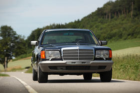 Mercedes-Benz 500 SE (1983) - auch der rechte Aussenspiegel kostete Aufpreis