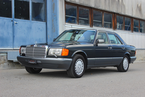 Mercedes-Benz 500 SE (1989) - als Lot 06 an der Versteigerung der Oldtimer Galerie Toffen am 14. Oktober 2017