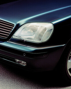 Mercedes-Benz 500 SE (1992) - Die W 140 Modelle gab es kurz vor Produktionsende sogar mit Xenon- Scheinwerfern. (1992)
