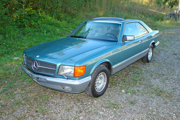 Mercedes-Benz 500 SEC (1984) - als Lot 151 angeboten an der Frühlingsversteigerung der Oldtimer Galerie Toffen am 25. März 2023