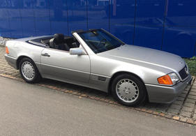 Mercedes-Benz 500 SL Roadster with Hardtop (1989) - als Lot 056 an der Bonhams Bonmont Versteigerung vom 29. September 2019