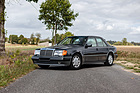 Bild: Mercedes-Benz 500E (1992) - als Lot 246 an der Artcurial Versteigerung "Sur les Champs" 2019