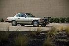 Mercedes-Benz 560 SL (1987) - als Lot 118 an der RM/Sotheby's Amelia Island Versteigerung am 5. März 2022