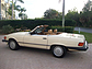 Mercedes-Benz 560 SL (1987) - als Lot 2026 an der RM/Sotheby's Fort Lauderdale Versteigerung vom 25. bis 26. März 2022 (© - Courtesy RM/Sotheby's, 2022) Mercedes-Benz 560 SL (1987) - als Lot 2026 an der RM/Sotheby's Fort Lauderdale Versteigerung vom 25. bis 26. März 2022 (© - Courtesy RM/Sotheby's, 2022)