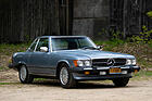 Mercedes-Benz 560 SL (1987) - angeboten als Lot 137 an der Bonhams The Greenwich Auction am 4. Juni 2023