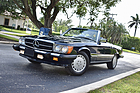 Mercedes-Benz 560 SL (1988) - als Lot 181 an der RM/Sotheby's Open Roads Octobre 2021 Versteigerung vom 6. bis 13. Oktober 2021