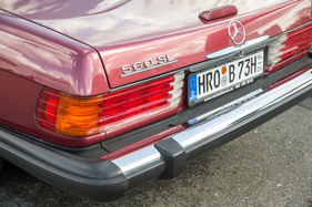 Mercedes-Benz 560 SL (1989) - Techno Classica 2023