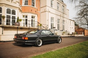 Mercedes-Benz 560SEC AMG 6.0 'Wide Body' (1989) - als Lot 042 an der Bonhams MPH Bicester Heritage Versteigerung am 20. März 2021