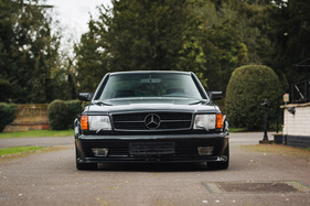 Mercedes-Benz 560SEC AMG 6.0 'Wide Body' (1989) - als Lot 042 an der Bonhams MPH Bicester Heritage Versteigerung am 20. März 2021