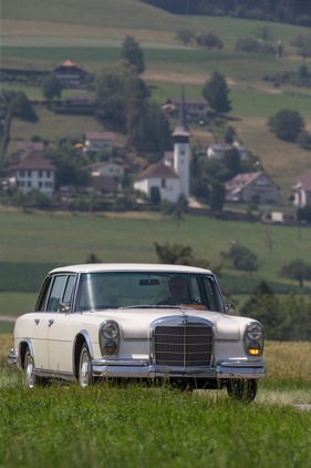 Mercedes-Benz 600 (1967) - relativ schlicht gezeichnet