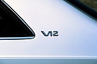 Mercedes-Benz 600 SEC (1992) - Hinweis auf den V12-Motor an Bord