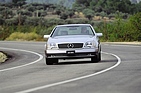 Mercedes-Benz 600 SEC (1992) - mit geringer Seitenneigung durch die Kurve