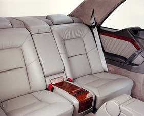 Mercedes-Benz 600 SEC (1992) - zwei Einzelsitze im Heck