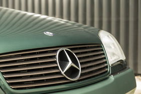 Mercedes-Benz 600 SEC (1993) - die Front erinnert an den R129