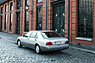 Mercedes-Benz 600 SEL (1992) - Länge läuft. Der SEL war für Fondpassagiere eine Freude. Man hatte Platz (© Leon Wiedenhoff, 2020) Mercedes-Benz 600 SEL (1992) - Länge läuft. Der SEL war für Fondpassagiere eine Freude. Man hatte Platz (© Leon Wiedenhoff, 2020)