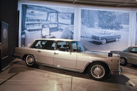 Mercedes-Benz 600 W 100 (1971) - Luxuslimousine für Präsidenten und Millionäre - Sonderschau "Mercedes-Benz" im Pantheon Basel 2020/2021