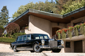 Mercedes-Benz 600 limousine Pullman six portes (1968) - als Lot 39 an der Artcurial Mercedes-Versteigerung in Paris am 15. Oktober 2017