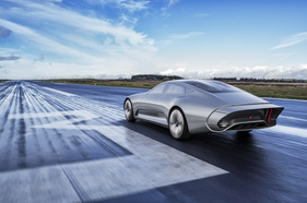 Mercedes-Benz Aerodynamik Studie (2015) - mit Langheck