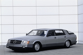 Mercedes-Benz Auto 2000 (1981) - Forschungspersonenwagen von Daimler-Benz - diente ab Herbst 1981 zur Erprobung neuer Motoren- und Aerodynamikkonzepte