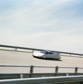 Mercedes-Benz C 111/III Rekordwagen (1969) - Der 5-Zylinder-Turbodiesel bei Versuchs- und Rekordfahrten auf der Rundstrecke in Nardo 1978
