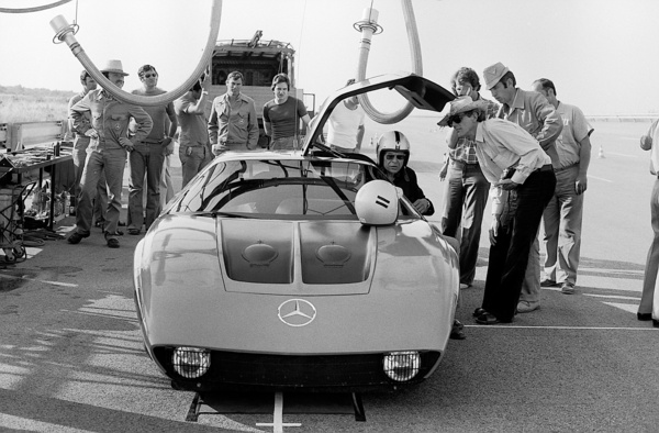 Mercedes-Benz C 111/IV Rekordwagen (1979) - während Versuchs- und Rekordfahrten in Nardo 1979
