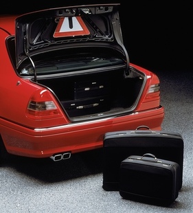 Mercedes-Benz C 36 AMG (1993) - über 400 Liter Kofferraumvolumen (1993)