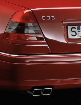 Mercedes-Benz C 36 AMG (1993) - viereckige Auspuffenden