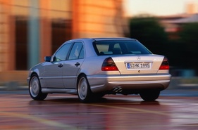 Mercedes-Benz C 43 AMG (1997) - V8-Limousine der Baureihe W 202 (1997)