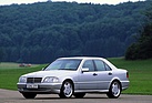 Mercedes-Benz C 43 AMG (1997) - die stärkste Version der Baureihe W 202 unterschied sich äusserlich durch andere Anbauteile und Felgen