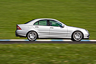 Bild: Mercedes-Benz C 55 AMG Limousine der Baureihe W 203 (2000) – mit Achtzylinder zu sportwagen-tauglichen Fahrleistungen
