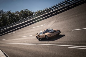 Mercedes-Benz C111 II (1970) - Mehr als 140 wollten wir dem seltenen Stück nicht abverlangen Mercedes-Benz C111 II (1970) - Mehr als 140 wollten wir dem seltenen Stück nicht abverlangen